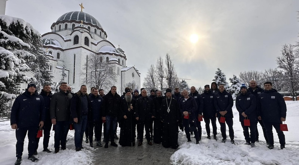 Vaterpolisti poseta hramu Svetog Save